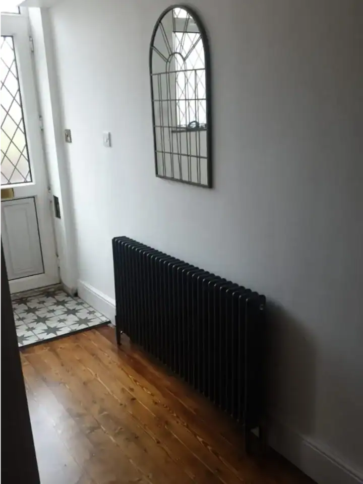 New Heating Radiator Pipework And Install Wk 04
