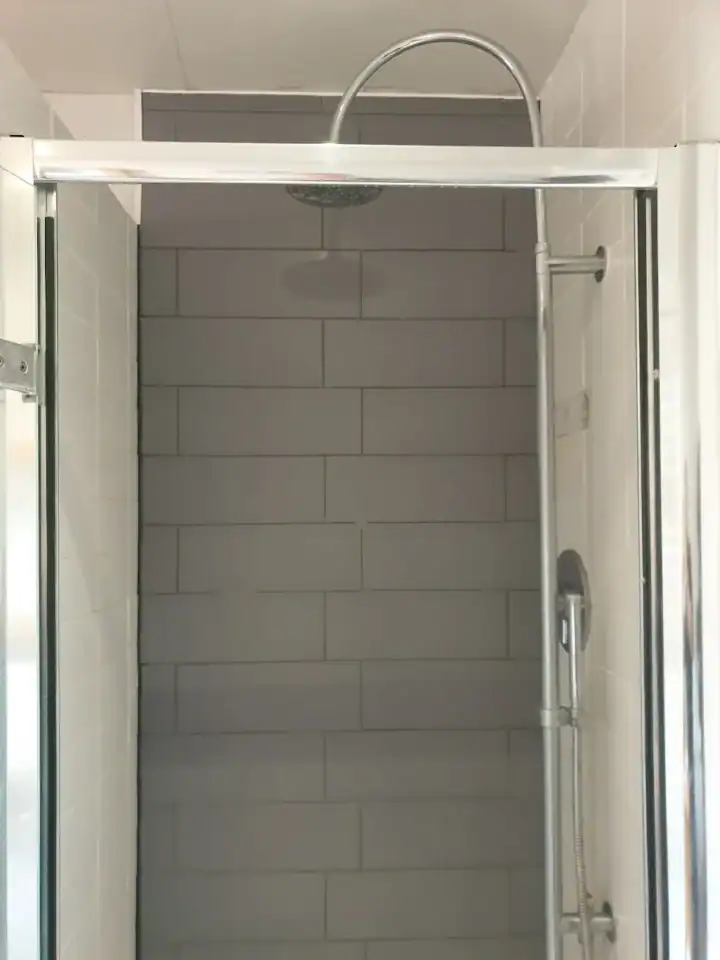 Shower New Tiled Feature Wall Xk 02