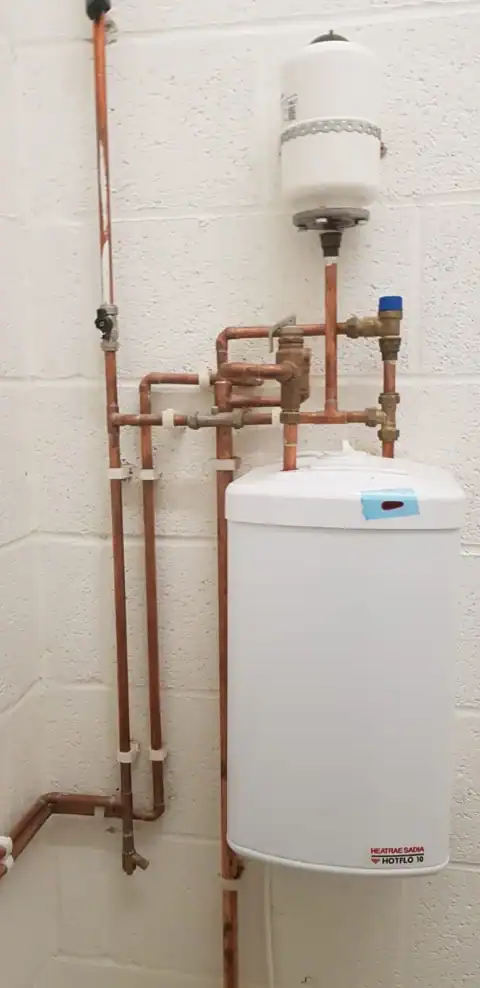Water Heater And High Pressure Pump Installation 01